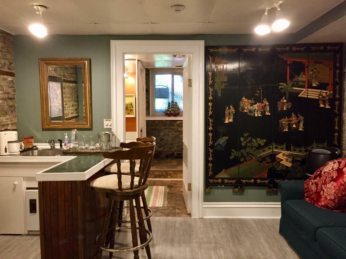 Trinity House Inn Gananoque Eksteriør bilde